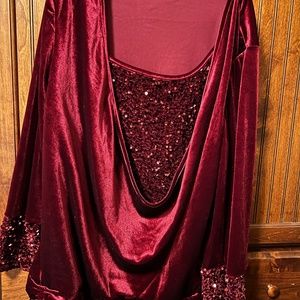 ❤️❤️Velvet deep Red with sequin neckline - size 2X❤️❤️